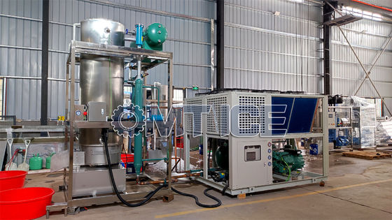 Machine de fabrication automatique de glace industrielle de 10 tonnes de poids de 1500 kg avec une capacité de stockage de glace de 10000 kg et refroidie à l'air