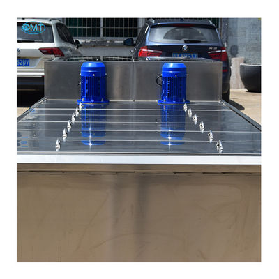 Machine intelligente de fabrication de blocs de glace claire 380v Voltage avec réglages commerciaux