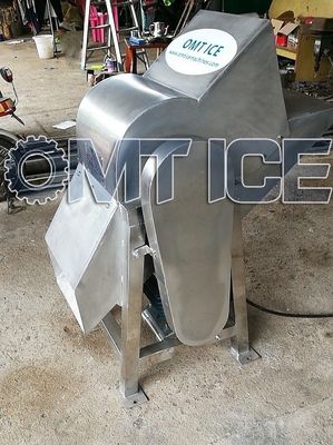 7.5KW Input Bloc de glace Crusher Machine anti-corrosion Facilité de nettoyage et d'entretien