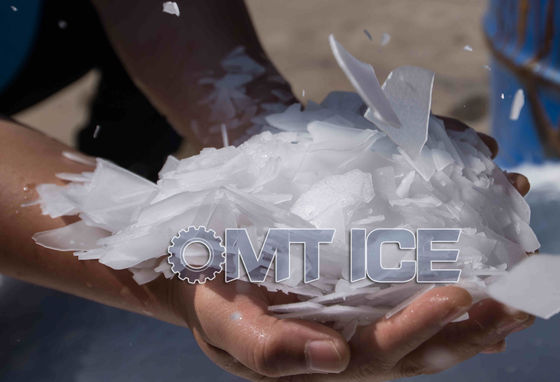 Machine à glace en flocons de 1 tonne commerciale fonctionnement automatique